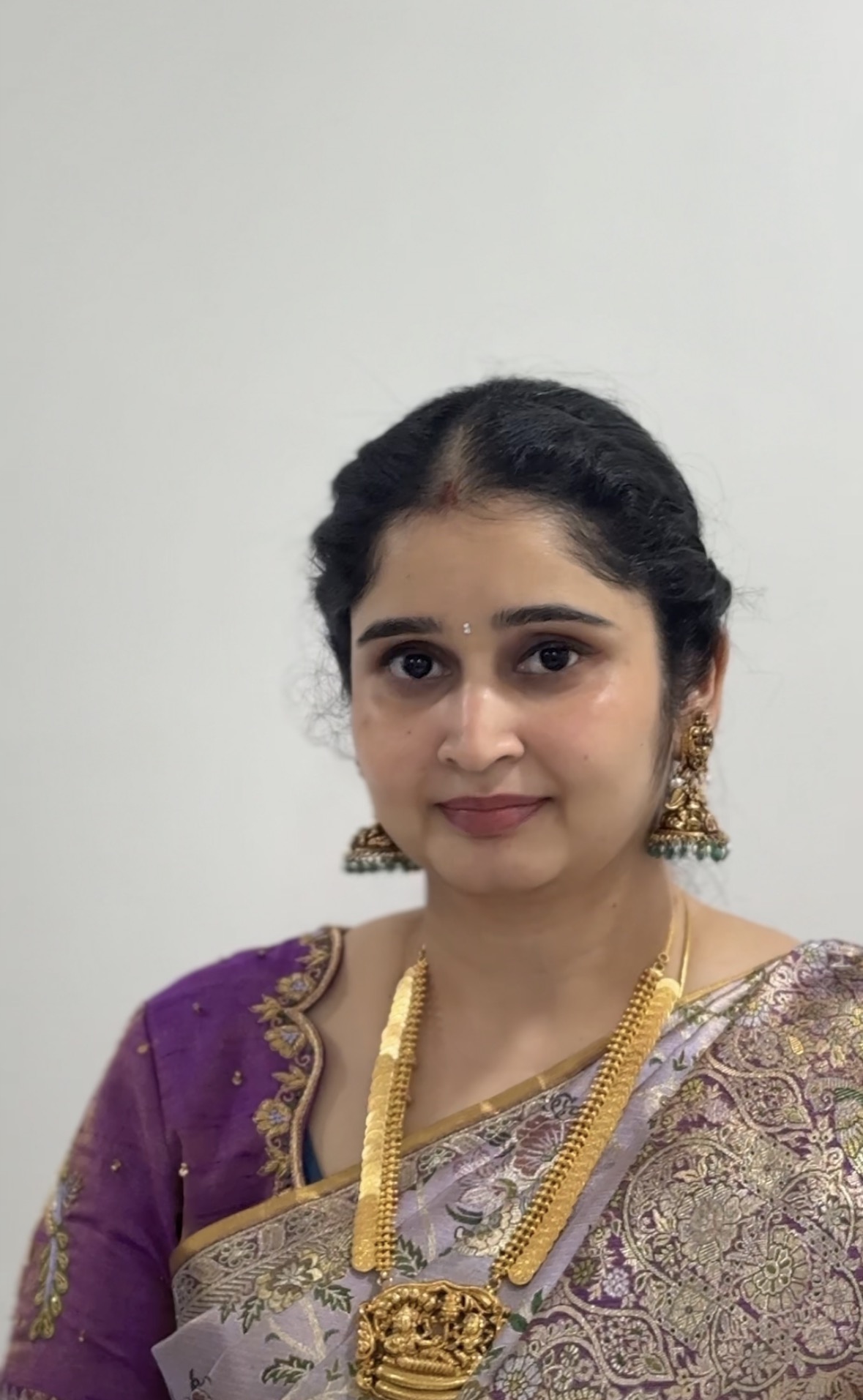 Traditional makeup, purple saree