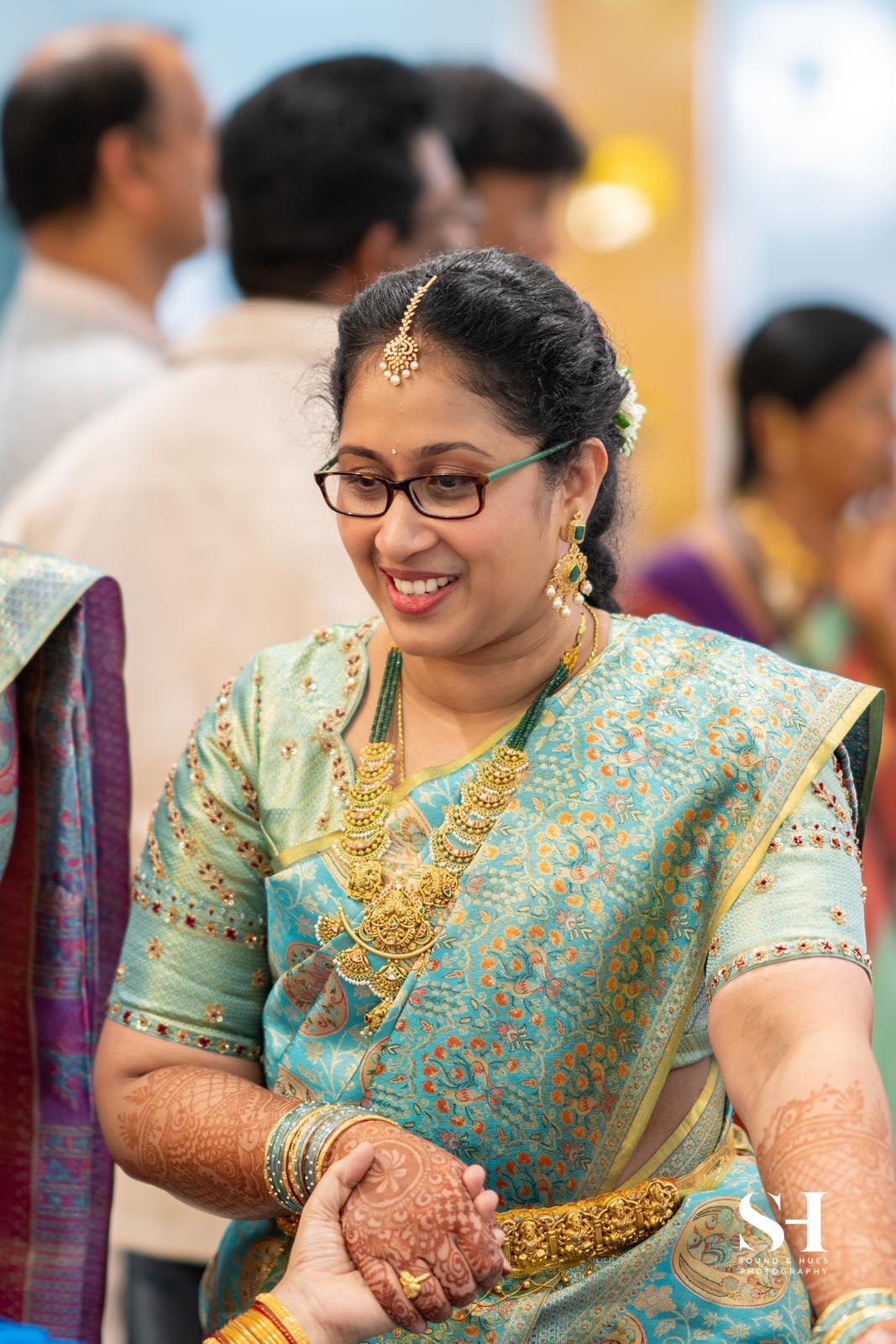 Traditional makeup for a family function